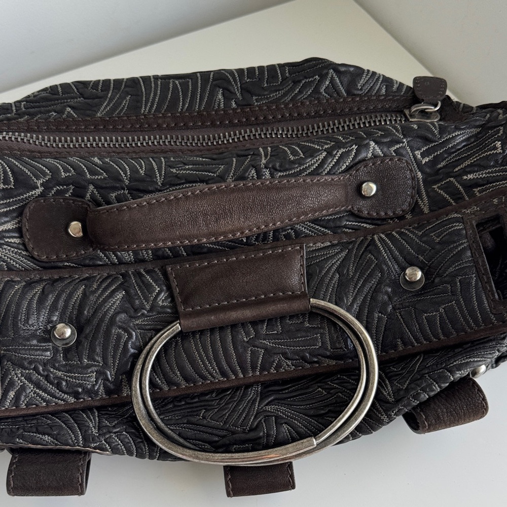 Donna Karan one of a kind bag. A.k.a. Game of Thrones off the runway. - Picture 13 of 16